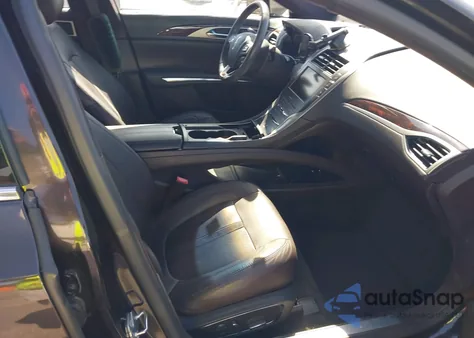 2015 Lincoln Mkz Hybrid Black Label z USA, uszkodzony, nr VIN 3LN6L2PU2FR625915